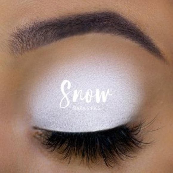 Snow ShadowSense by SeneGence - Picture 3 of 5